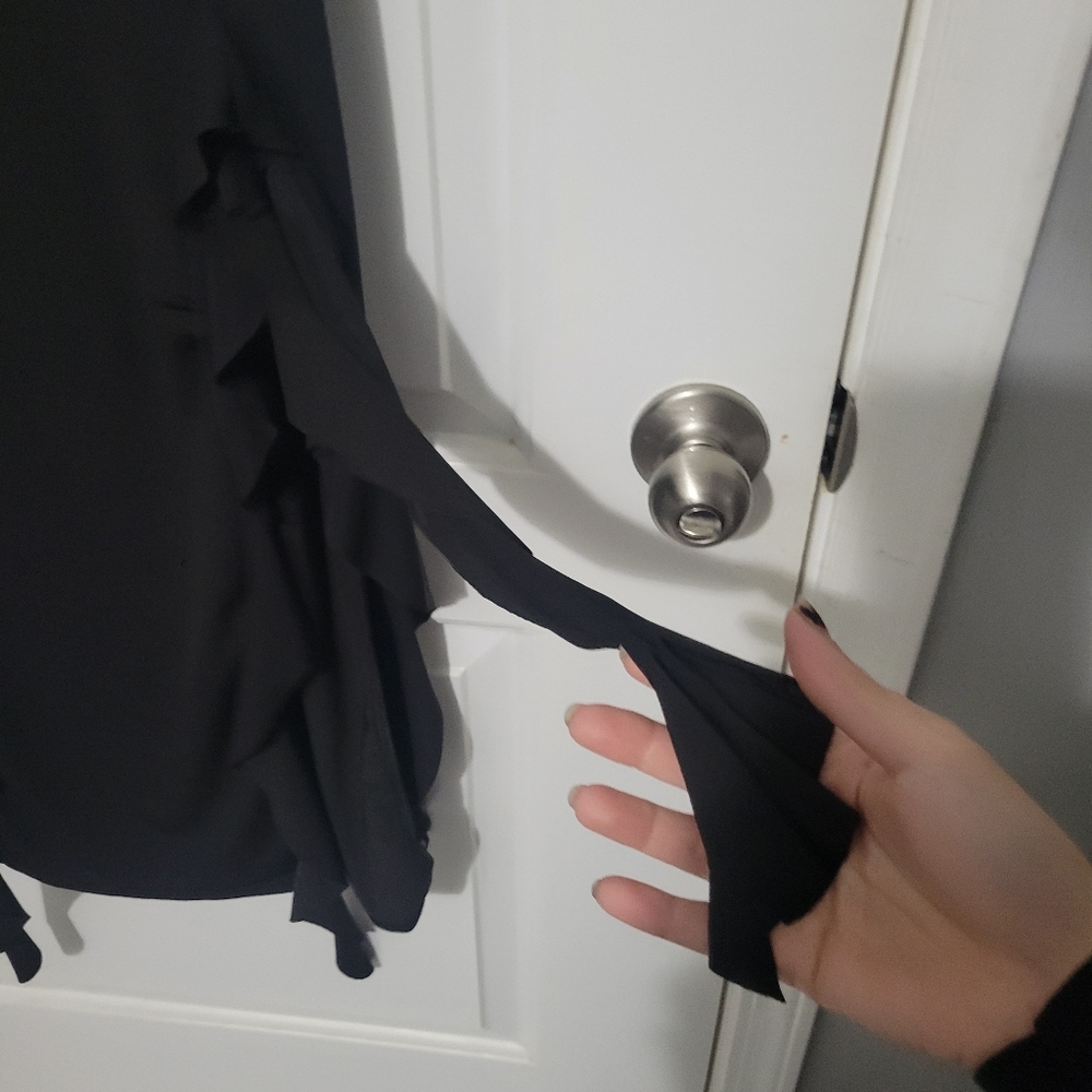 Hot Topic Black Strapless Dress - Picture 4 of 7